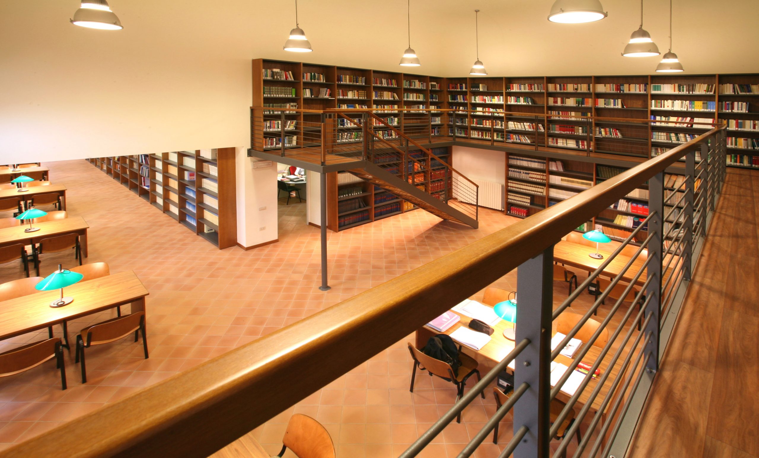 univ 5
